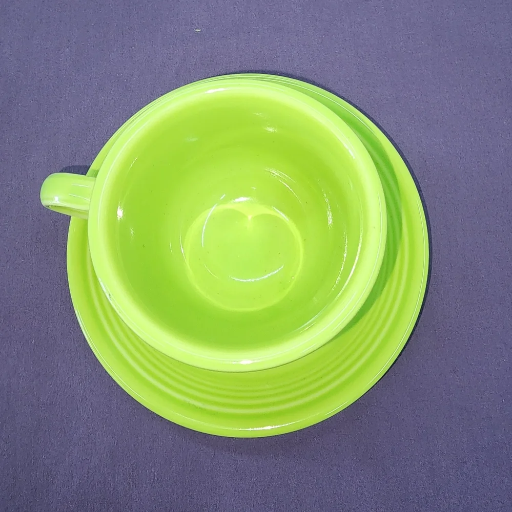 Fiesta. Chartreuse. Cup and Saucer set - Picture 1 of 5